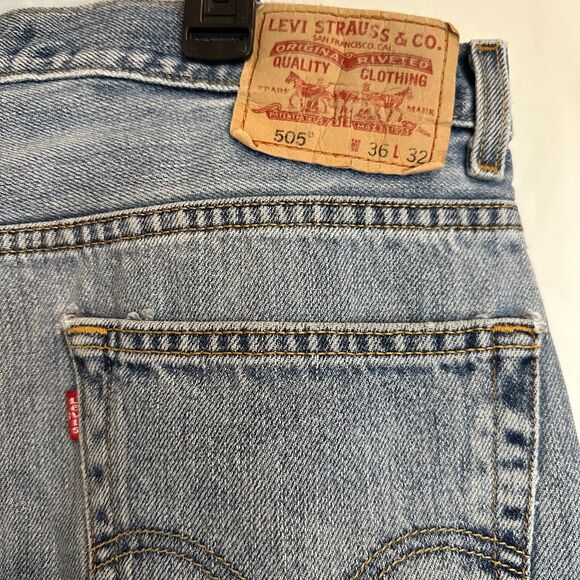 Levis 505 Straight Leg 36x32 Blue Jeans Mild Distress Denim 90s VINTAGE - Picture 8 of 13